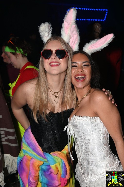 ../Images/Steegfeest XL 216.jpg